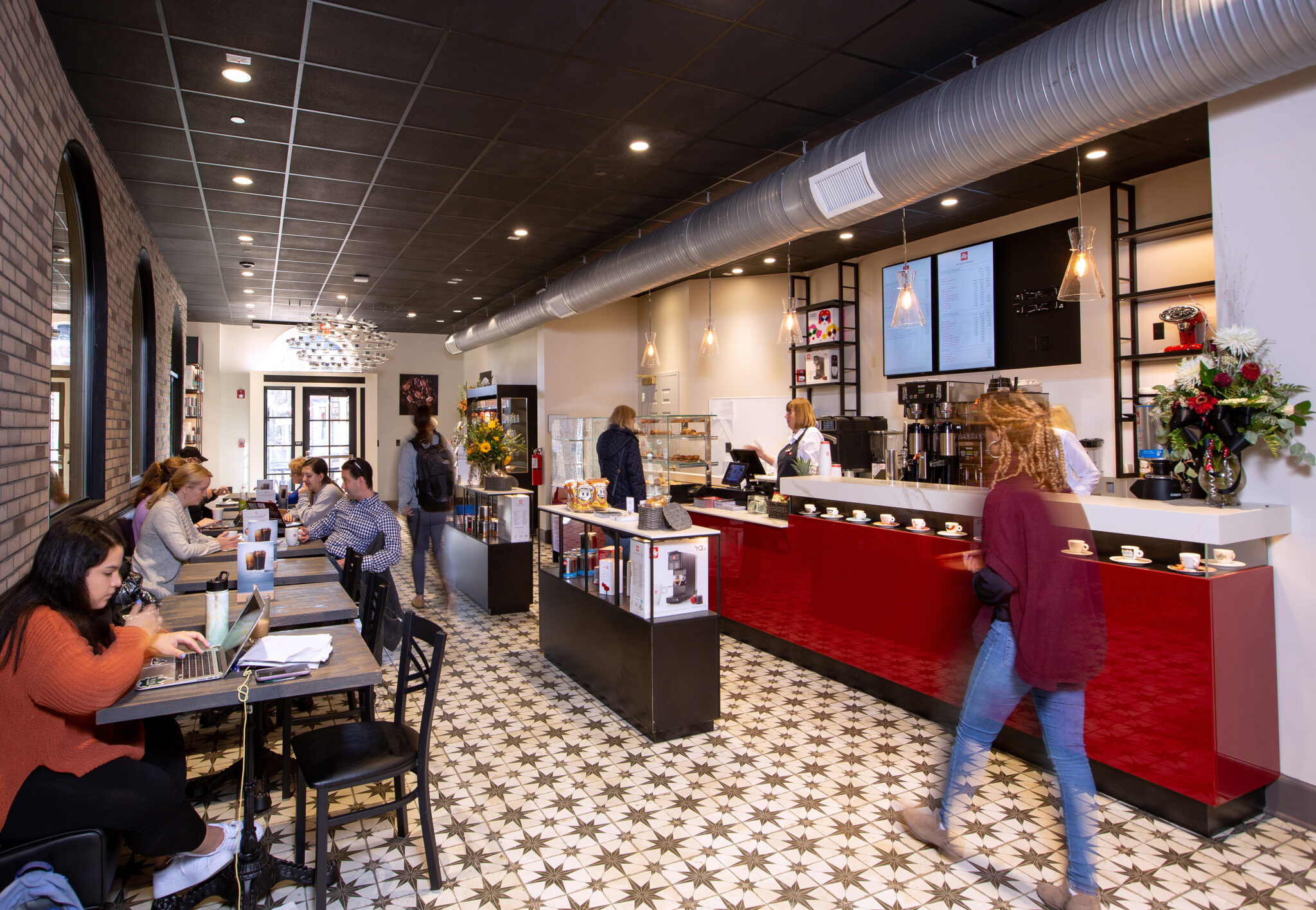 guernseytingle-earns-architectural-design-award-for-illy-caff-in